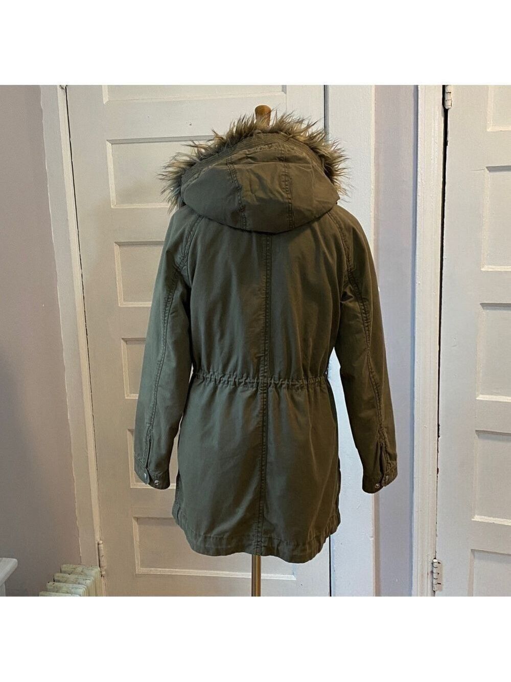 Gap Green Utility Jacket with Faux Fur Trimmed Hood, Size L - Picture 5 of 15